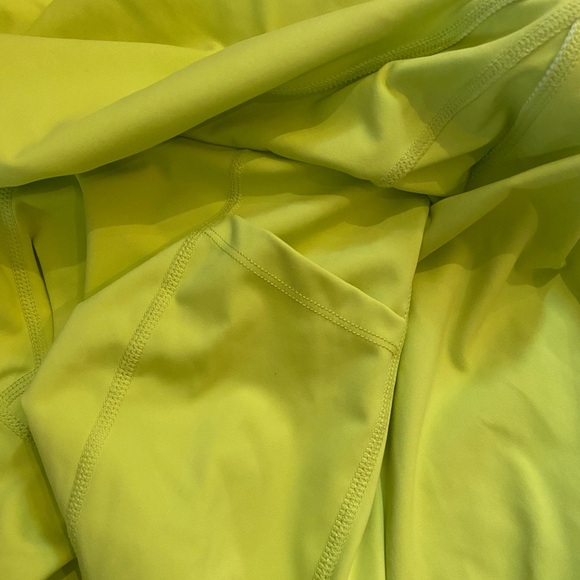 Green highrise tennis skirt - Picture 8 of 8